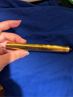 Yves Saint Laurent shade 4.5 corrector